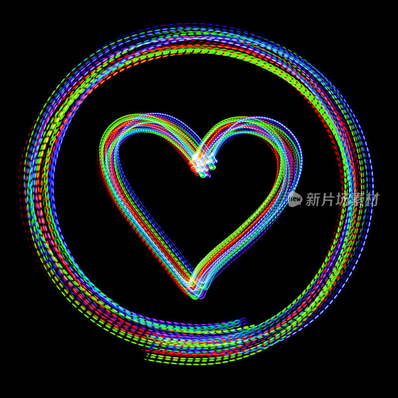 发光的心在一个圆圈- LED光画(多色)